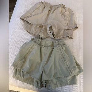 Buff Bunny Compression Lined Athletic Shorts Women's Small Light Green & Beige